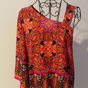 Chico’s Vibrant Multicolor Women's Asymmetrical Top size 0